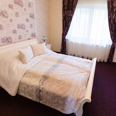 Aparthotel Anna *